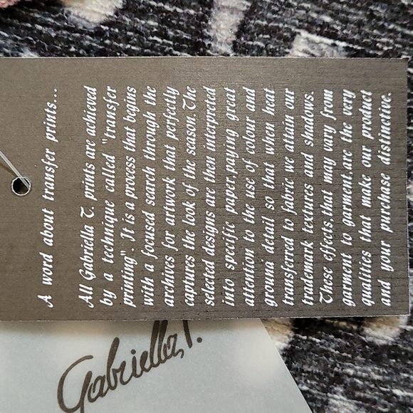 SALE!! Beautiful Italian Made Sweater NWT Sz L - Picture 7 of 13